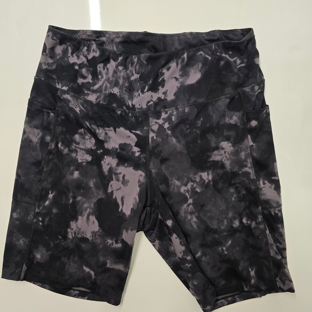 Danskin Womens 2X Tie Dye High Waisted Bike Shorts with Pockets Gray Black 9781